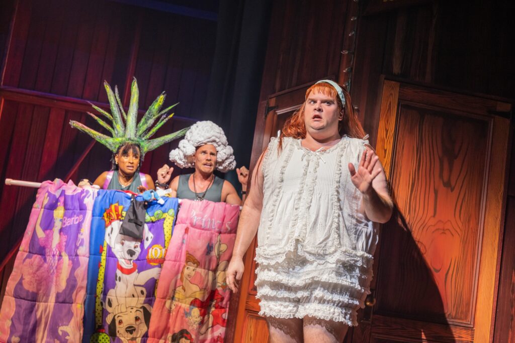 (l-r) Lakisha May, Matthew Wilkas and Russell Daniels in "Ginger Twinsies."