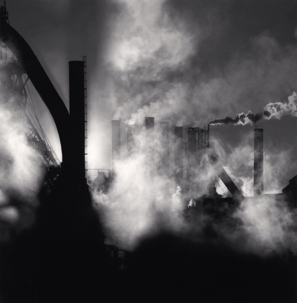 "The Rouge, Study 100," Dearborn, Michigan, 1995. Donation Michael Kenna, ministère de la Culture, MPP.