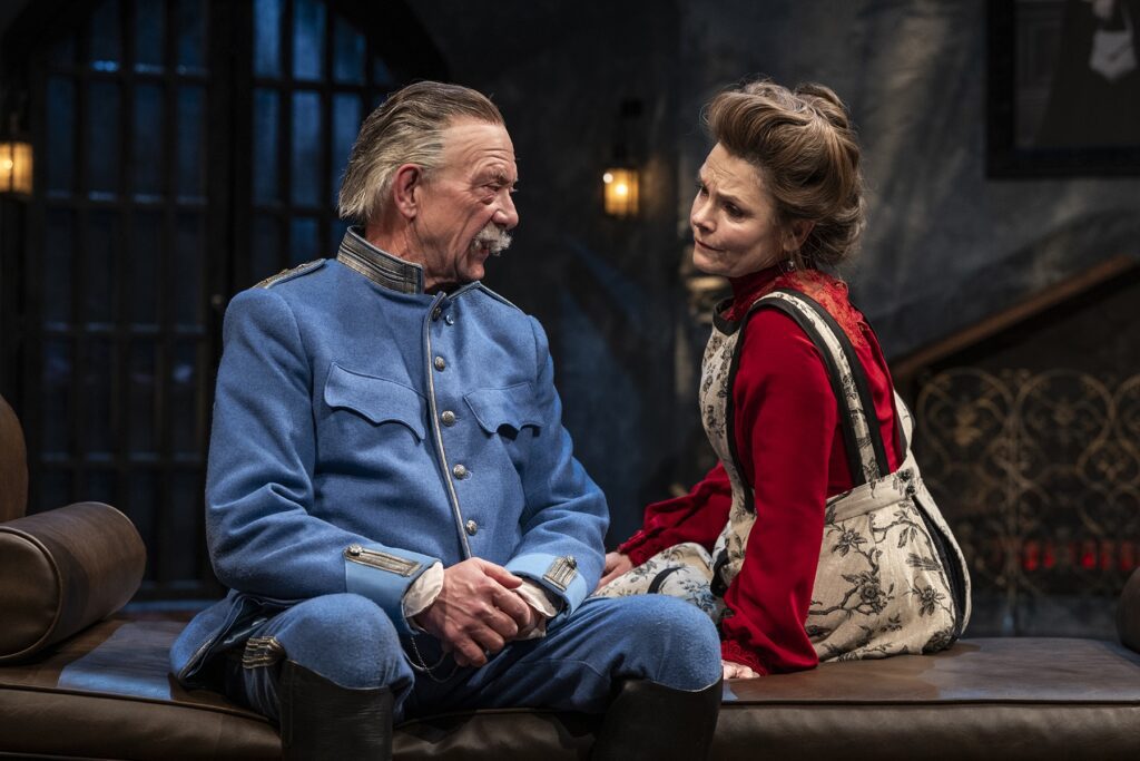 Jeff Perry and Kathryn Erbe in "The Dance of Death."