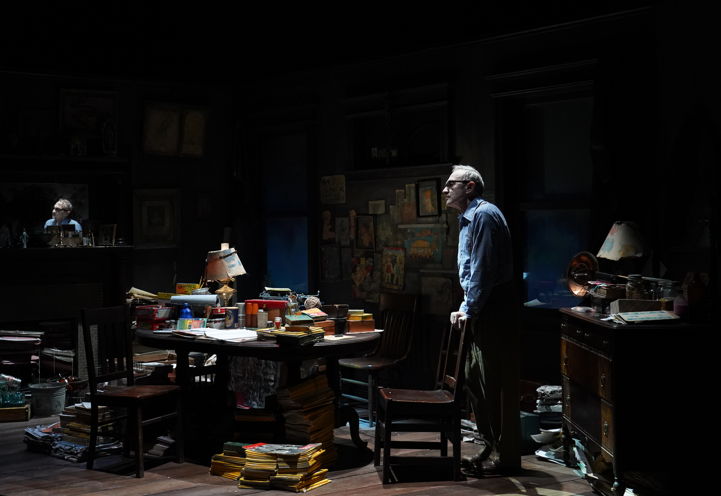 John Kelly in "Bughouse" at Vineyard Theatre.