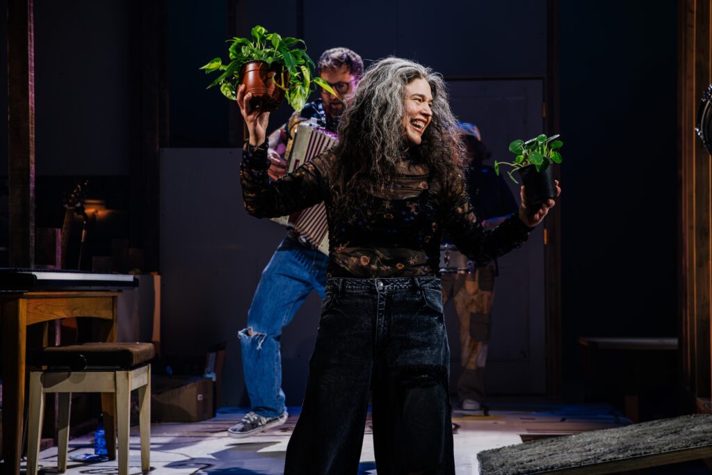 Shaun Bengson and Abigail Bengson in "My Joy is Heavy."