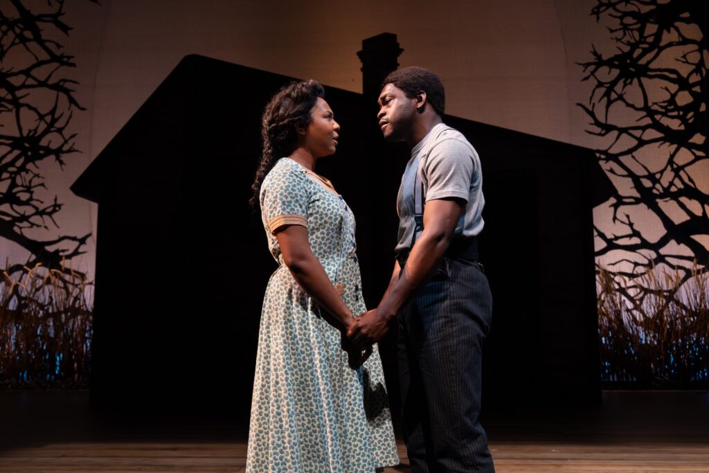 Jaeda LaVonne and Debo Balogun in "Covenant."