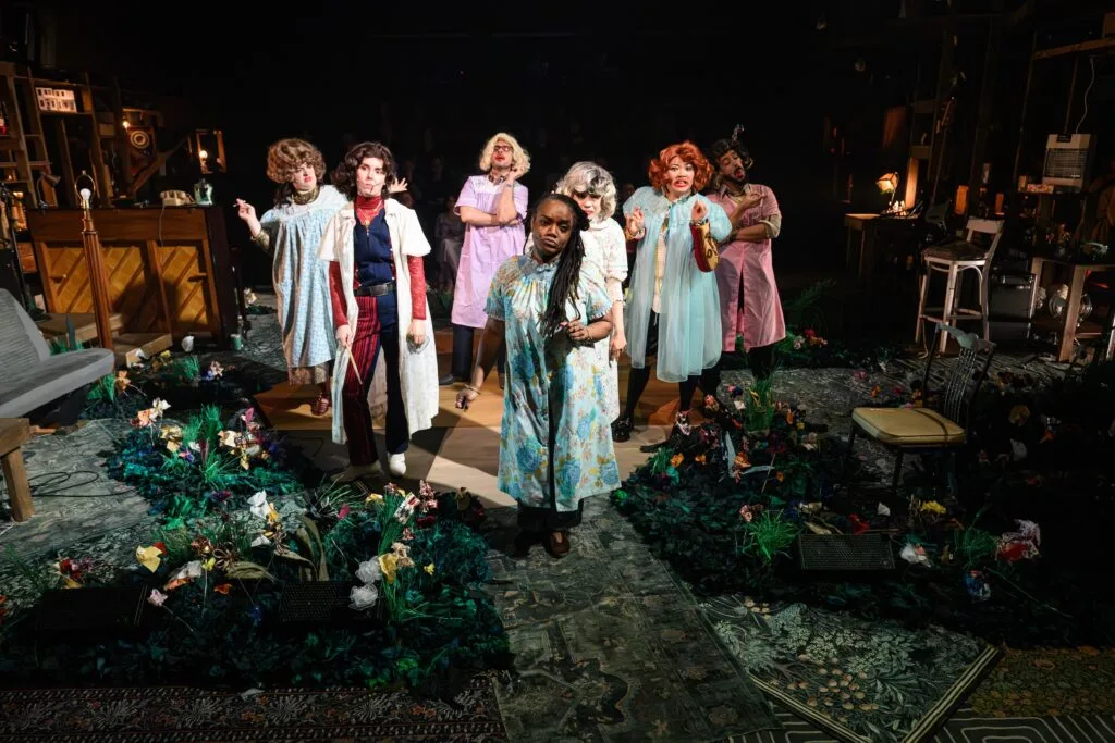 (l-r) Alexandra Crosby, Caro Moore, Zack
Zaromatidis, Kenita Miller, Francesca Dawis, El Beh, and Kris Saint-Louis in 'Animal Wisdom.' 