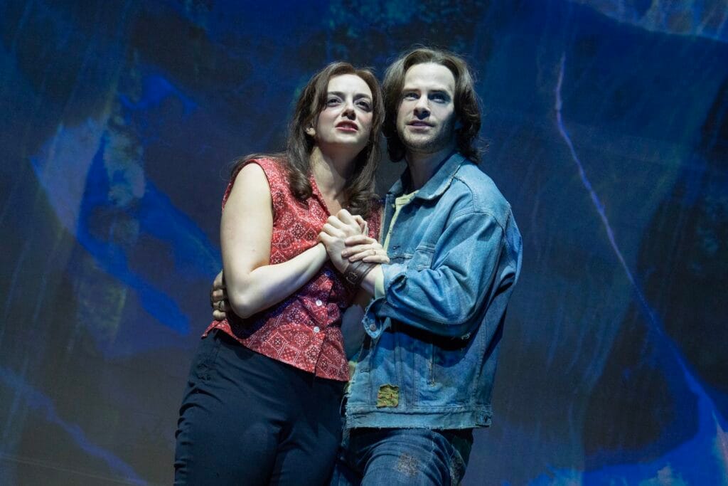 Talia Suskauer and Sam Gravitte in "A Walk on the Moon."
