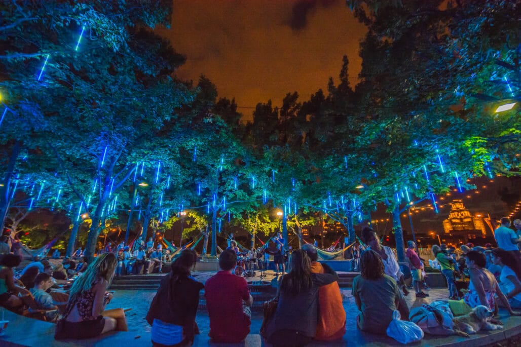 Spruce Street Harbor Park, Philadelphia, PA.