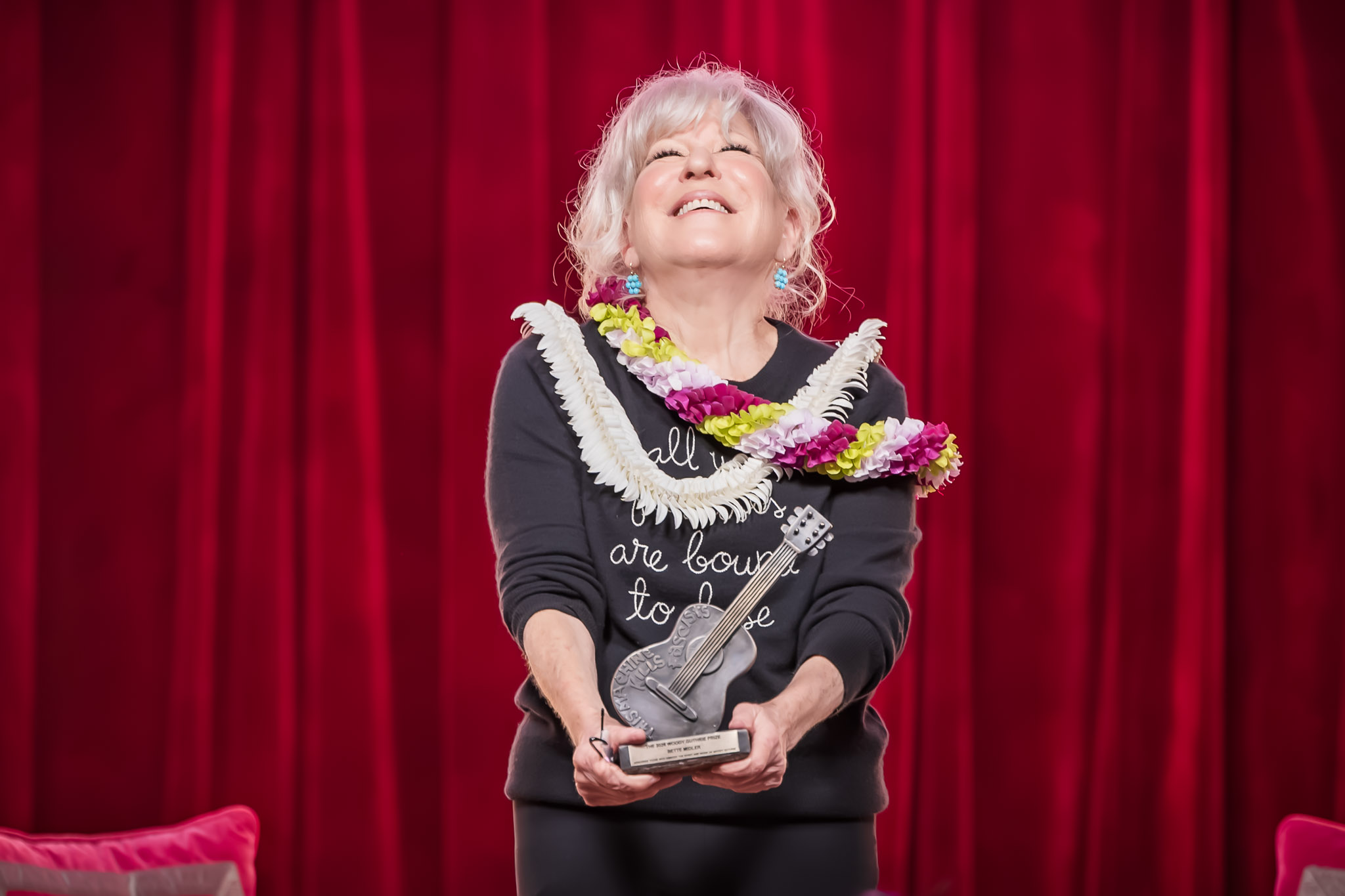 Bette Midler accepts the 2026 Woody Guthrie Prize.